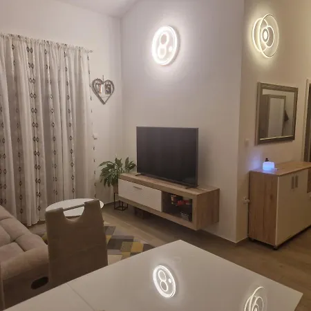 Sunrise شقة بولا